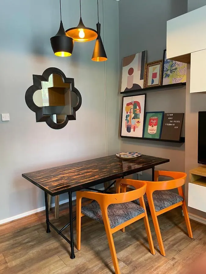 2 Bed Apartment Close To City Centre Cardiff United Kingdom